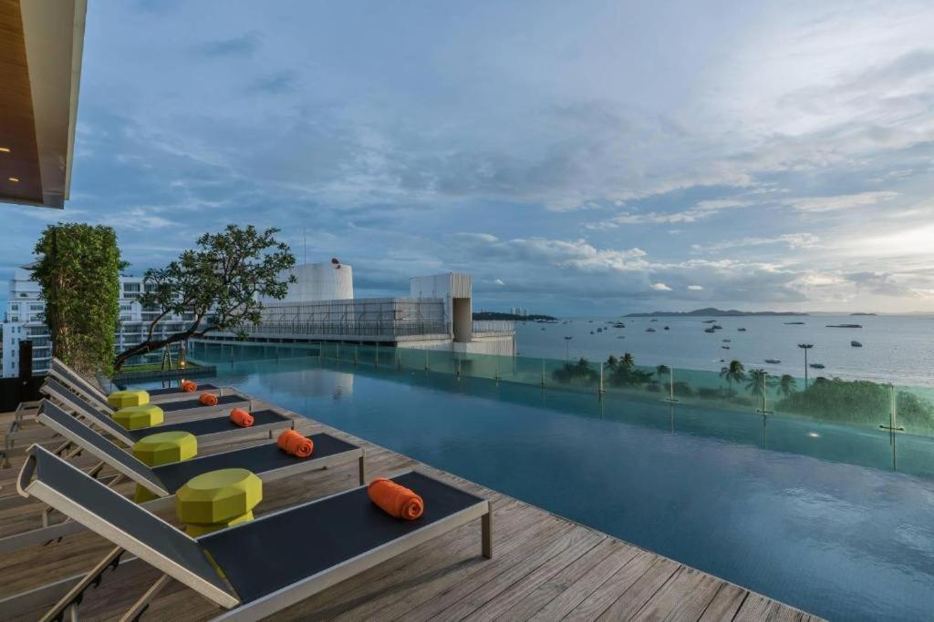 Seven Zea Chic Hotel Pattaya Luaran gambar