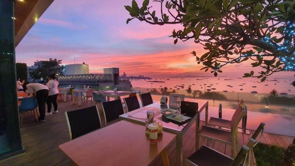 Seven Zea Chic Hotel Pattaya Luaran gambar