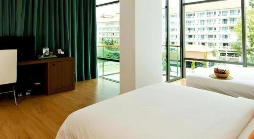 Seven Zea Chic Hotel Pattaya Luaran gambar