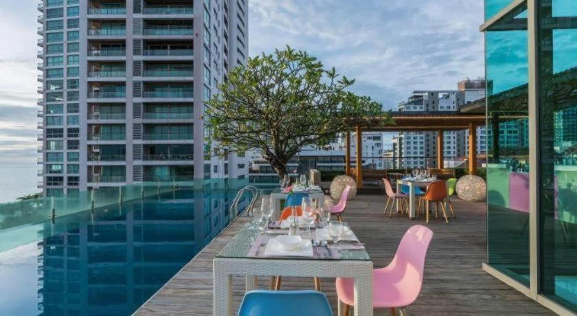 Seven Zea Chic Hotel Pattaya Luaran gambar